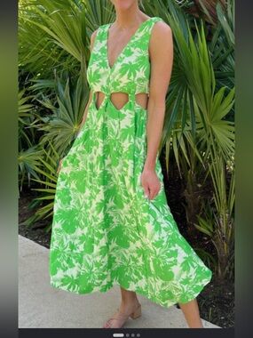 vestique Green and Cream Floral Cutout Maxi Dress